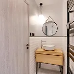North * Paříž