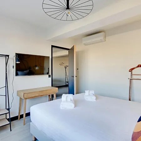 North Apartment *